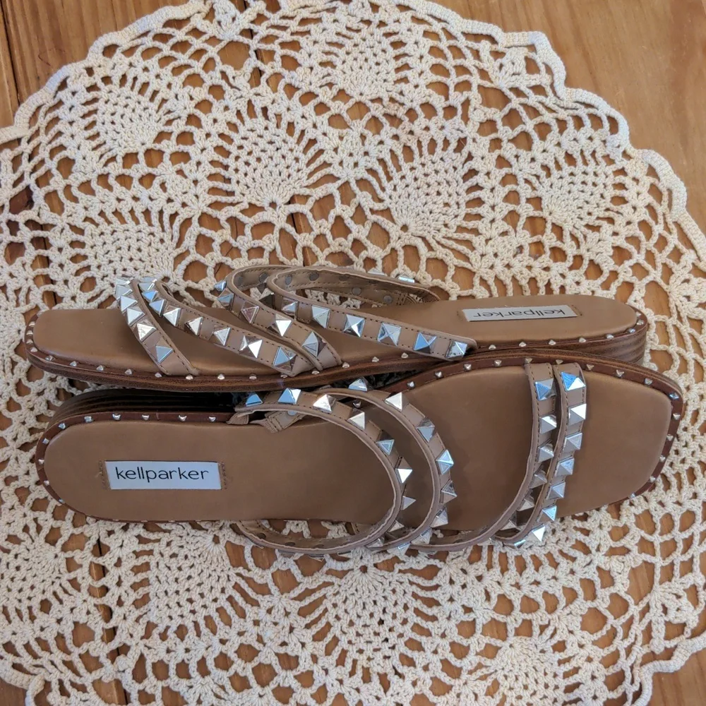 Kellparker Studded Strap Sandals, Size 9.5 - Picture 3 of 8